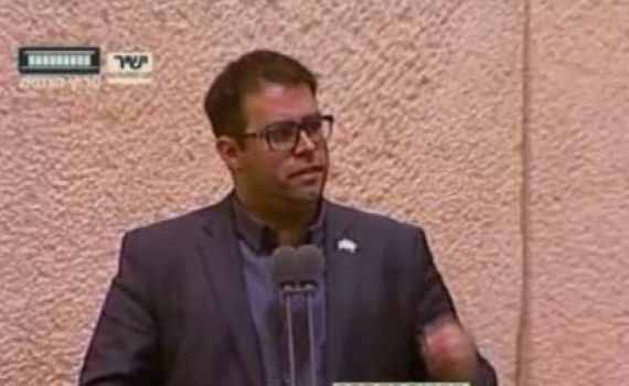 צפו: אורן חזן העמיד את המשטרה על הרגליים