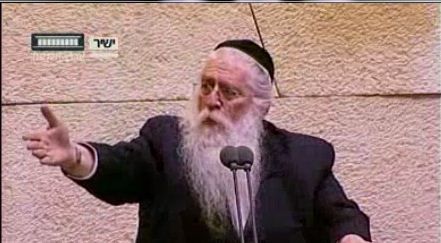 פרוש במתקפה חריפה: "להשליך לכלבים את "נשות הכותל"; צפו