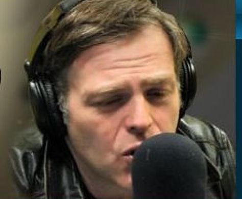 נו, אז האם התקשורת ימנית או שמאלנית?