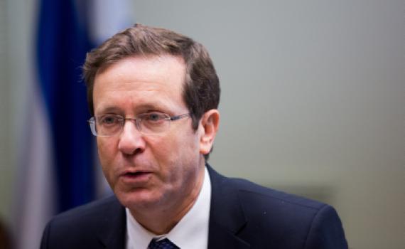 שנה אחרי: הרצוג מצא את האשם בהפסד לנתניהו