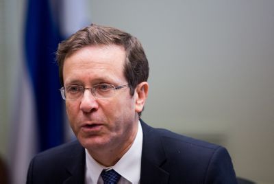 שנה אחרי: הרצוג מצא את האשם בהפסד לנתניהו