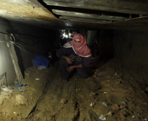 "ישראל אחראית לקריסת המנהרות? אלוקים יודע"