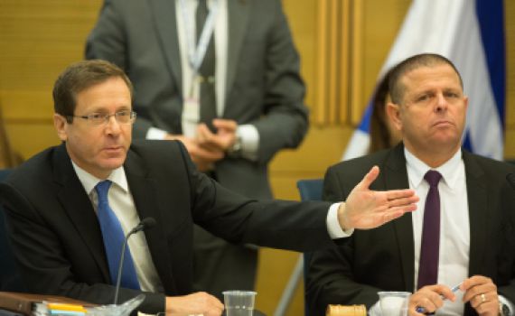 לא תאמינו, אבל גם בזה הימין אשם