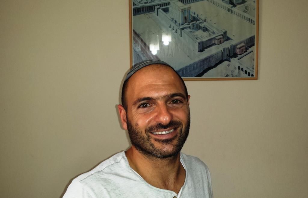 "מצד אחד אסור להעביר מידע אך מצד שני רוצים לסייע לבנות"