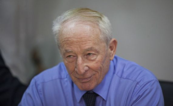 ללא רגע דל: התפקיד החדש של יהודה וינשטיין