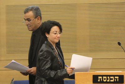 זועבי, גטאס וזחאלקה הושעו מהכנסת