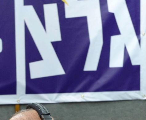 בכיר בגל"צ הושעה בגלל תלונות על הטרדות