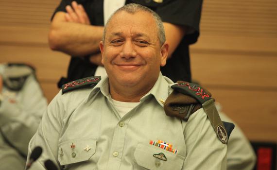 היציאה של אייזנקוט הופכת ל'עלילת דם' נגד צה"ל