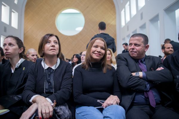 גלאון תקפה את נתניהו על מה שעשתה בעצמה