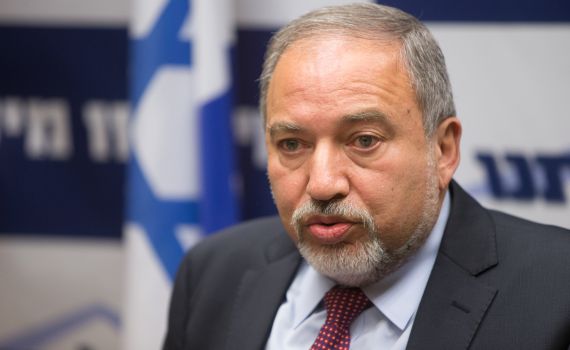 ליברמן: לנתניהו מגיע פרס נובל בשרלטנות