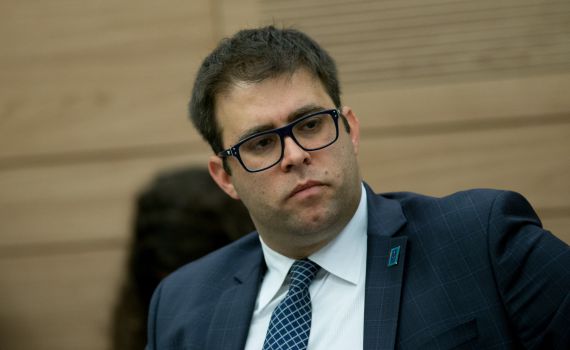 אורן חזן נפצע בתאונת דרכים ופונה בטיפול נמרץ