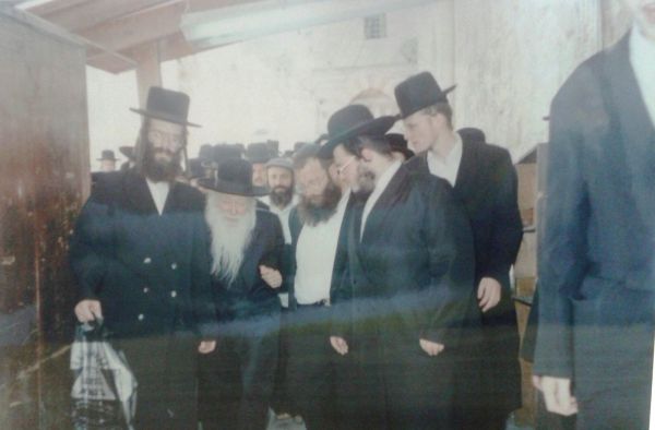 האדמו"ר מערלוי זצ"ל שלי/ ברוך מרזל סופד