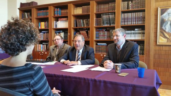 150 מתגיירים בחצי שנה; חותם: הרבנים עוברים על החוק