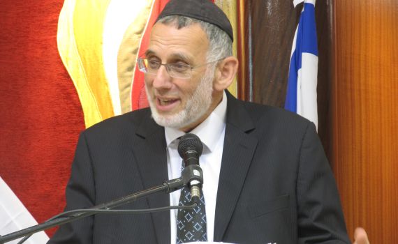 להקשיב לרב או למפקד? התורה קדמה לצה"ל