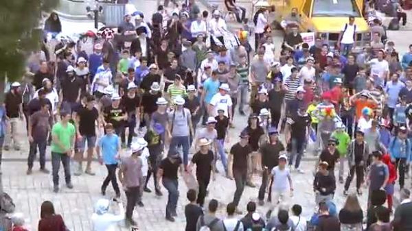 צפו: פלאשמוב פורימי במרכז העיר ירושלים