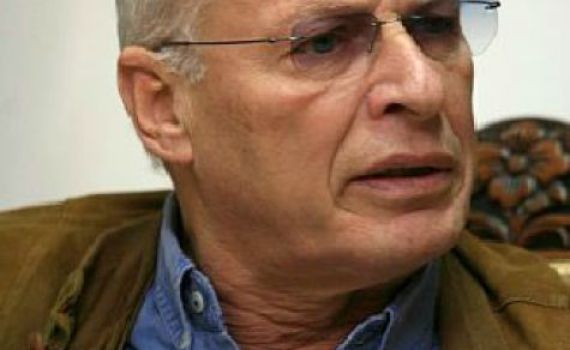 "אהוד יערי צריך להתנצל; זה מגיע לדנה ויס"