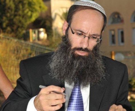 פרשת הקצין: לא לקחת חלק בציד המכשפות