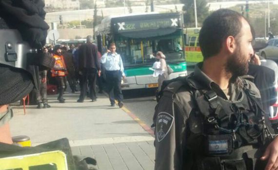 פצוע קשה מאוד בפיגוע משולב בירושלים