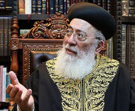 "מי שקורא מגילה ברמות בט"ו באדר ברכותיו לבטלה"