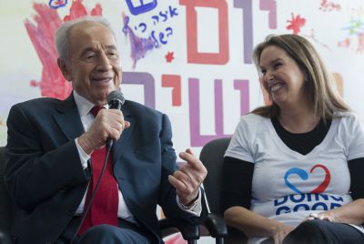 "יום המעשים הטובים – קשקוש יחצ"ני ותפל"