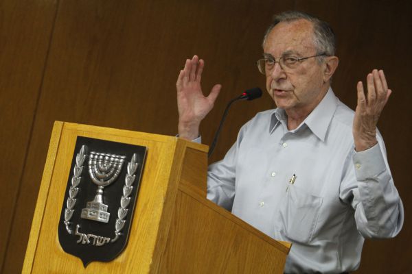 ארנס על החייל בחברון: "אין צורך בלחץ הציבורי"