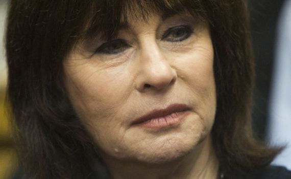 נורית הירש זכתה בפרס ישראל לזמר העברי