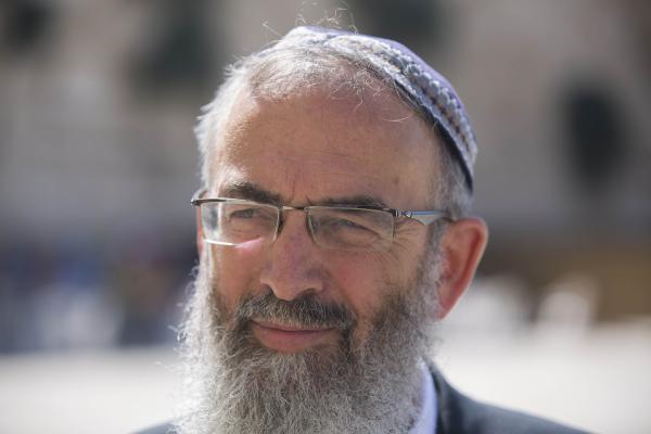 כשהרב סתיו מתחשב ב'רוב חכמי ישראל'