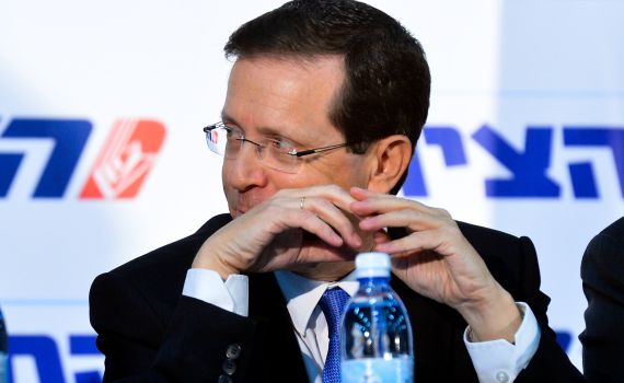 סתיו שפיר 2? בוז'י צייץ על מחסום קלנדיה והובך