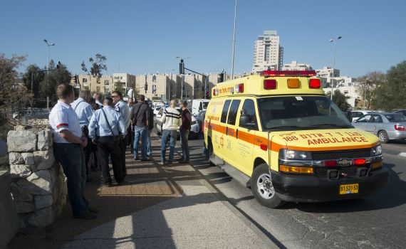 גיבור: הפצוע לקח את הסכין ודקר את המחבל