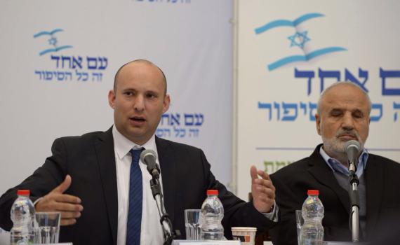 "הכתבים הענישו את בנט ופגעו בתרבות המזרחית"