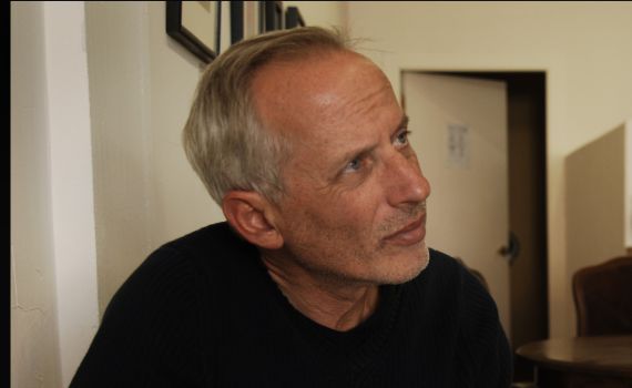 בני הזוג נתניהו תובעים דיבה את יגאל סרנה