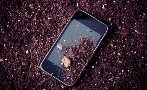 הרב אפרתי: זרקתי את הסמרטפון שלי לפח