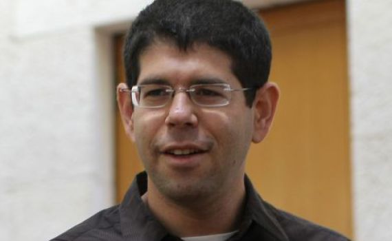 "פונה לאתגרים נוספים": אופנהיימר עוזב את תפקידו