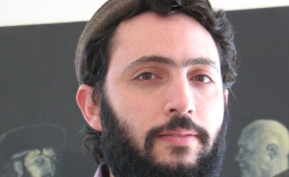 מציורי קיר בסניף ליצירות אמנות ב"פרדס"