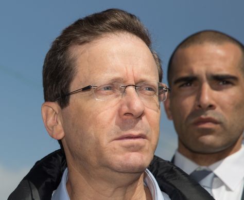 מסתמן: חקירה פלילית תיפתח בקרוב נגד הרצוג