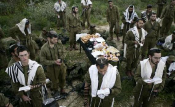 חיילים עם זקן לא הורשו להשתתף בטקס ב'יד ושם'