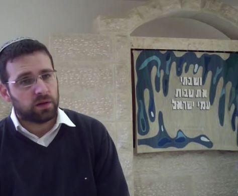 "לא ראוי שיהודי יארח גוי בליל הסדר"