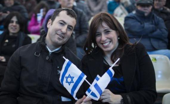 מזל טוב: ציפי חוטובלי ילדה בת וכבר יש לה שם