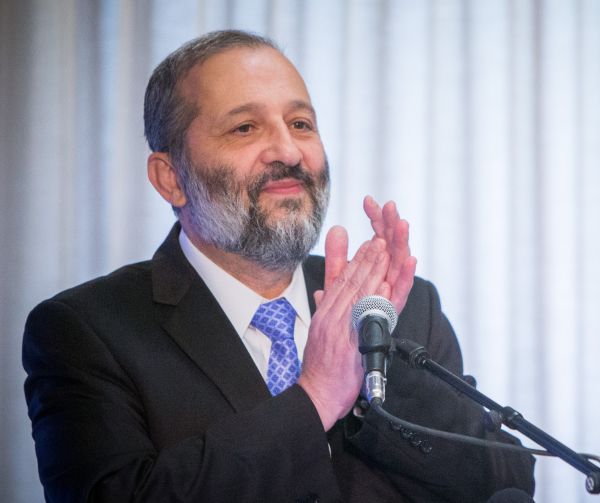 פרשת השחיתות: מקורב לדרעי נחקר באזהרה