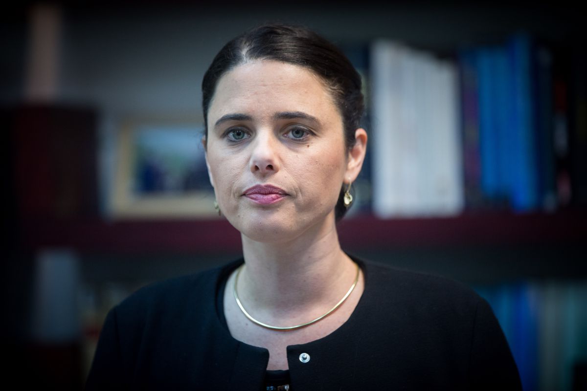 השרה שקד נגד צה"ל: "הצבא היה לא בסדר"​