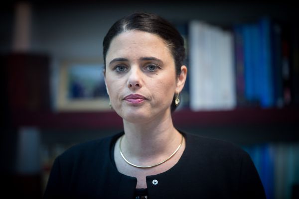 השרה שקד נגד צה"ל: "הצבא היה לא בסדר"​