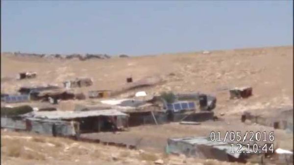 הפקחים היו בחופשה; באיחוד האירופי בנו בניגוד לחוק