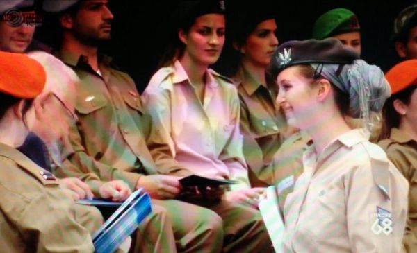 כיסוי ראש וכומתה: אחת המצטיינות-תלמידת מדרשה