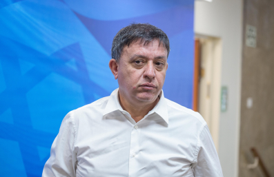 "מעשה חמור": השר אבי גבאי התפטר מתפקידו