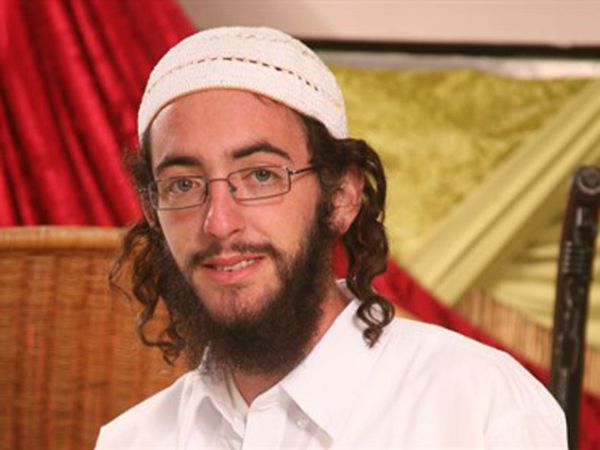 הפליל את חבריו תמורת שחרור אך נותר במעצר