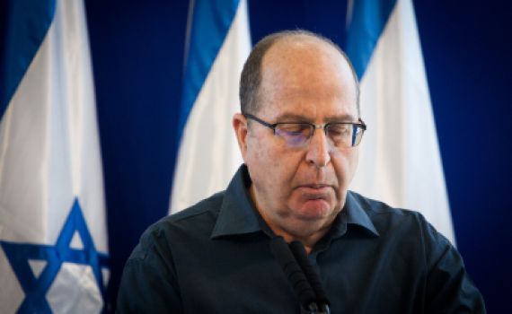 "לקיחת תיק הבטחון מיעלון – מהלך מיותר"