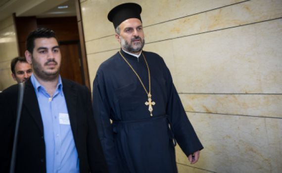 מסתבך: תלונה במשטרה נגד מדליק המשואה