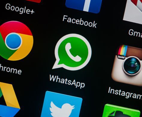 "מותר לשלוח וואטסאפ רק לגוי או לחילוני"