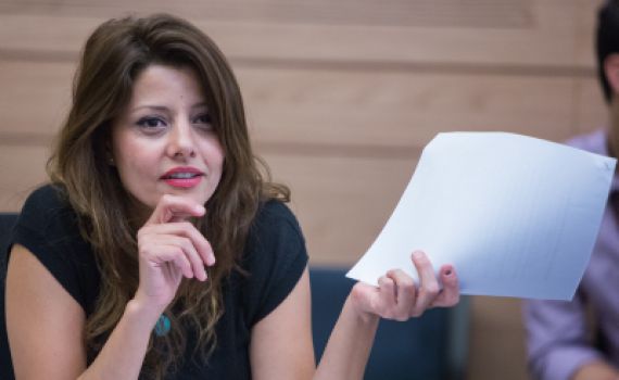 אורלי לוי תפעל כסיעת יחיד; מה זה אומר?