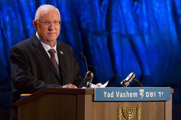 "מבקש סליחה מניצולי השואה – לא הבנו, לא עשינו די"